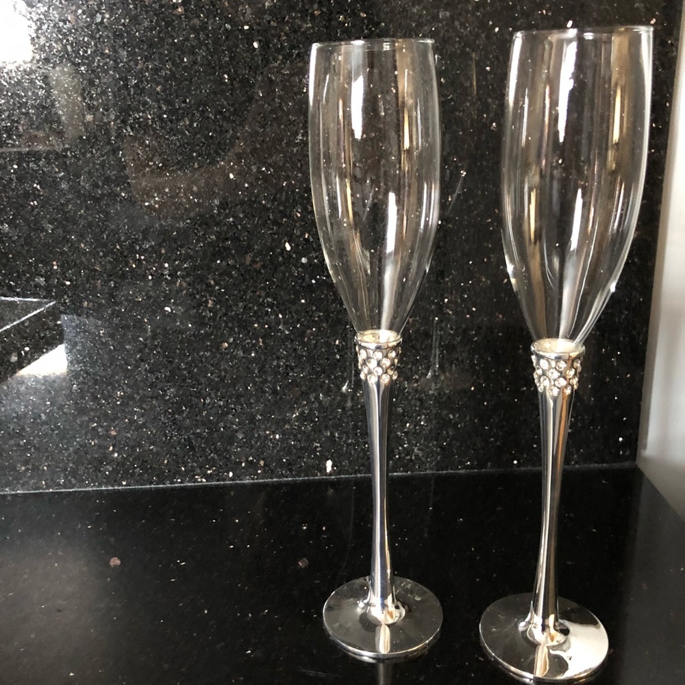 CHAMPAGNE GLASSES SET